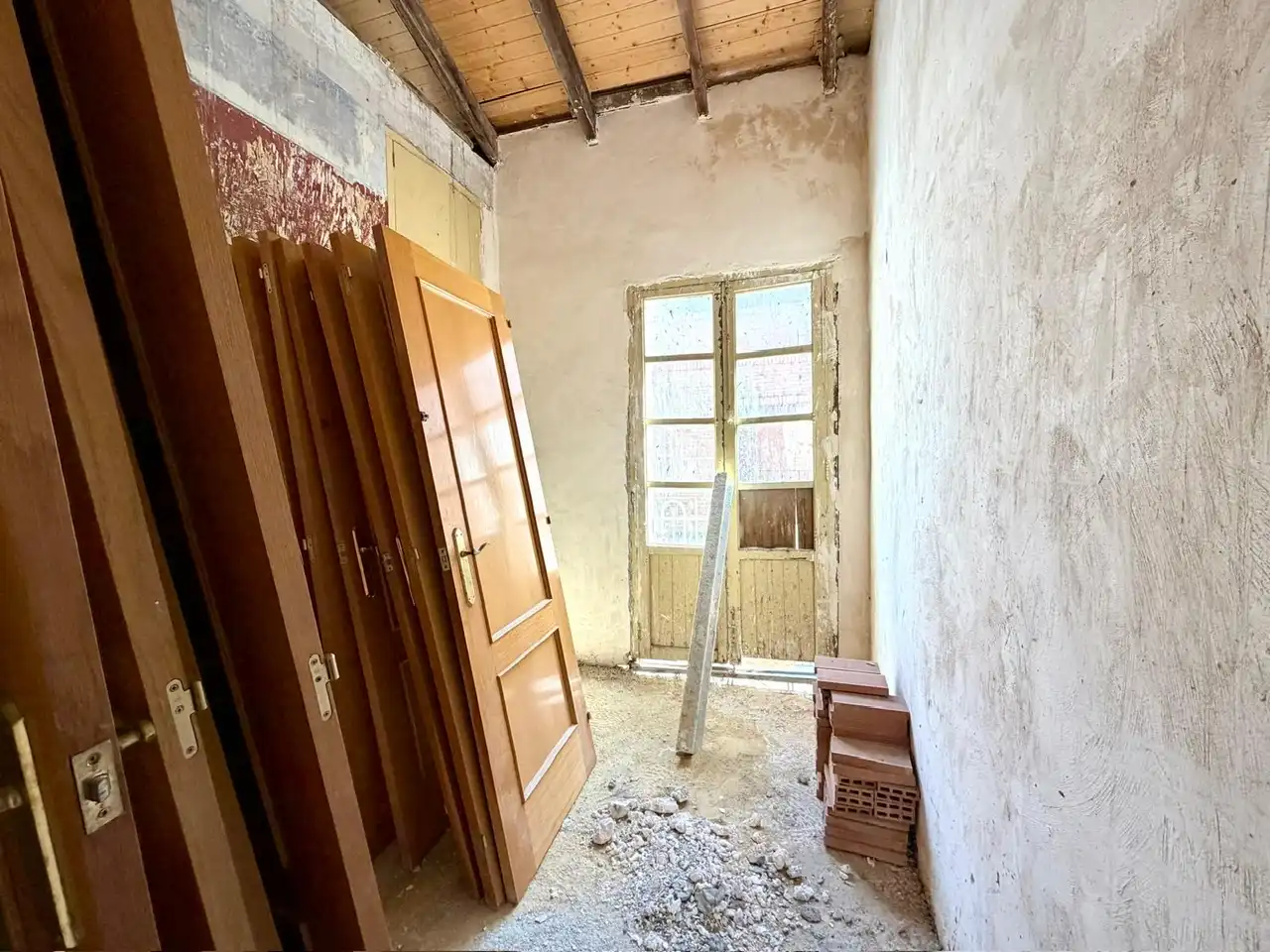 Edificio en venta en Sagunto / Sagunt