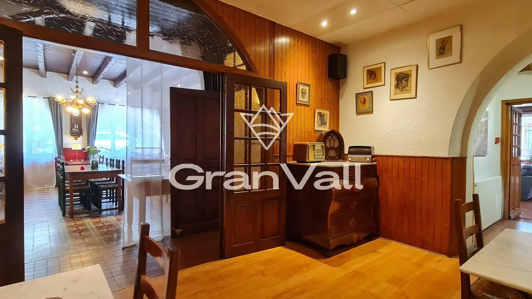 Edificio en venta en Latour - de - Carol