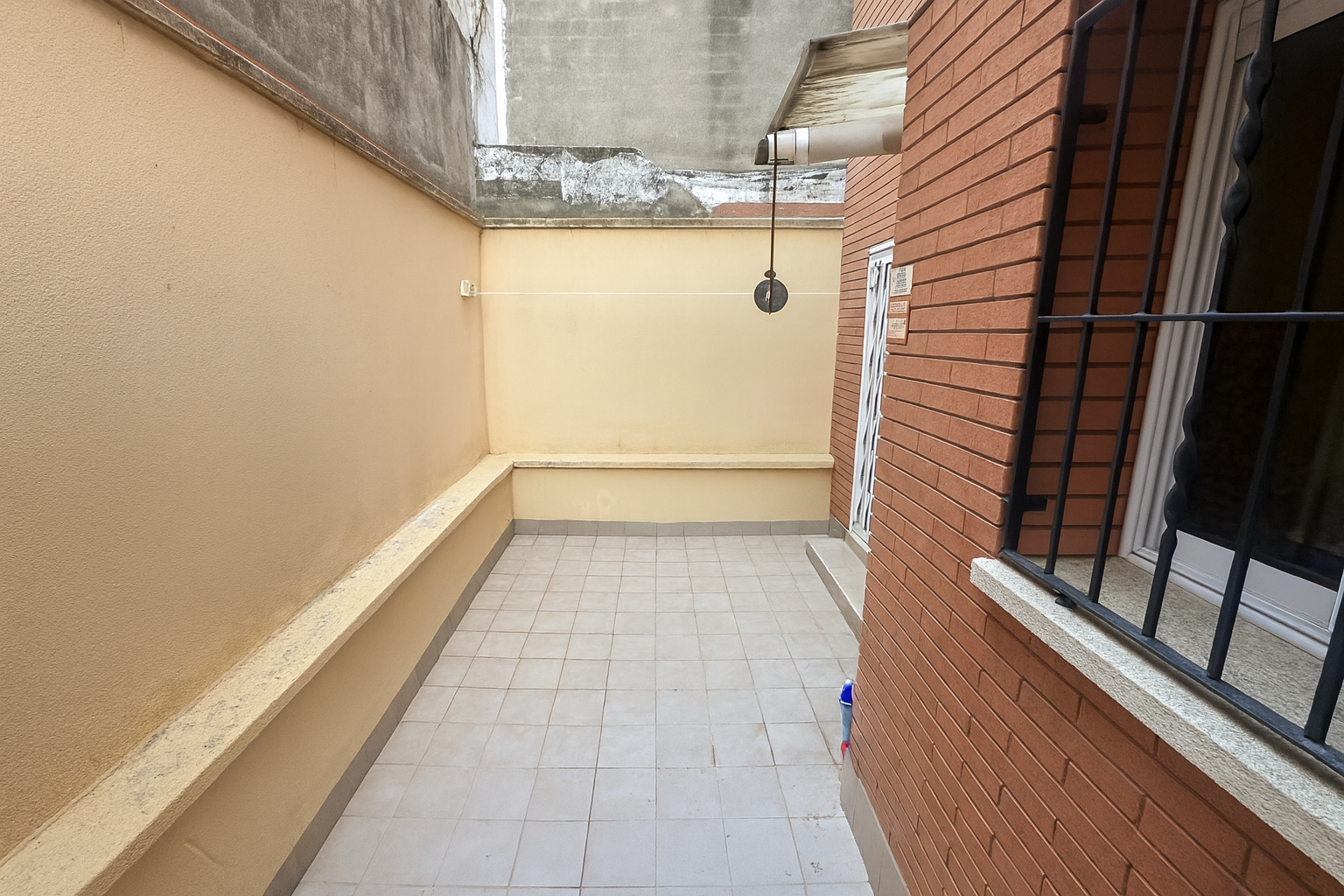 Balcony of Planta baja for sale in Cornellà de Llobregat