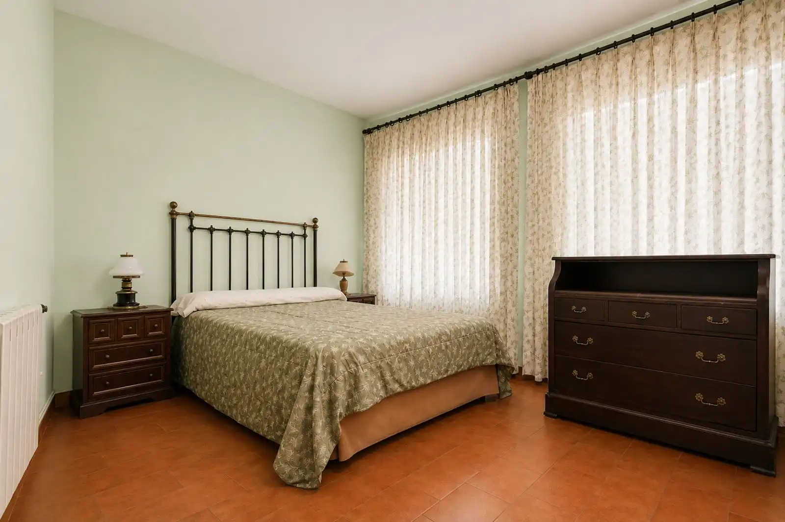 Habitación de Casa o chalet en venta en Cubelles con Calefacción, Jardín privado y Terraza