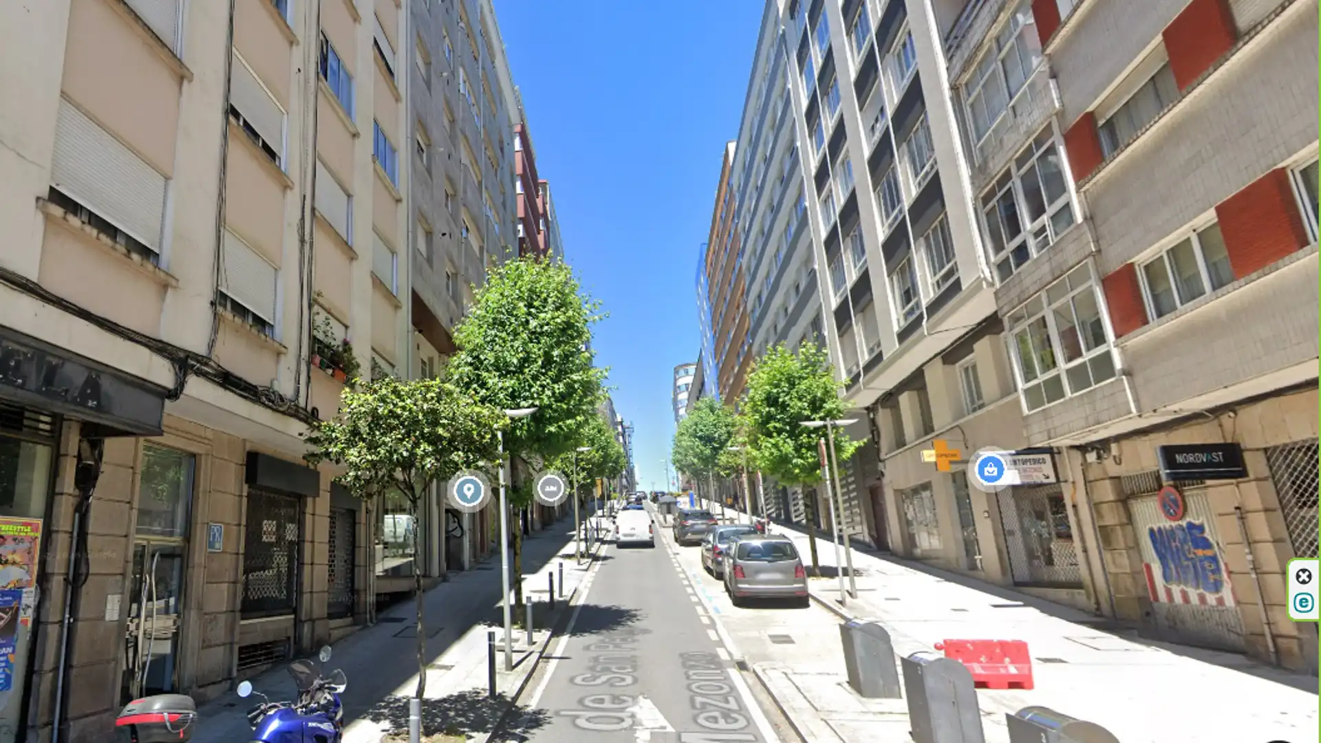 Garaje de alquiler en Rúa de San Pedro de Mezonzo, Ensanche - Sar