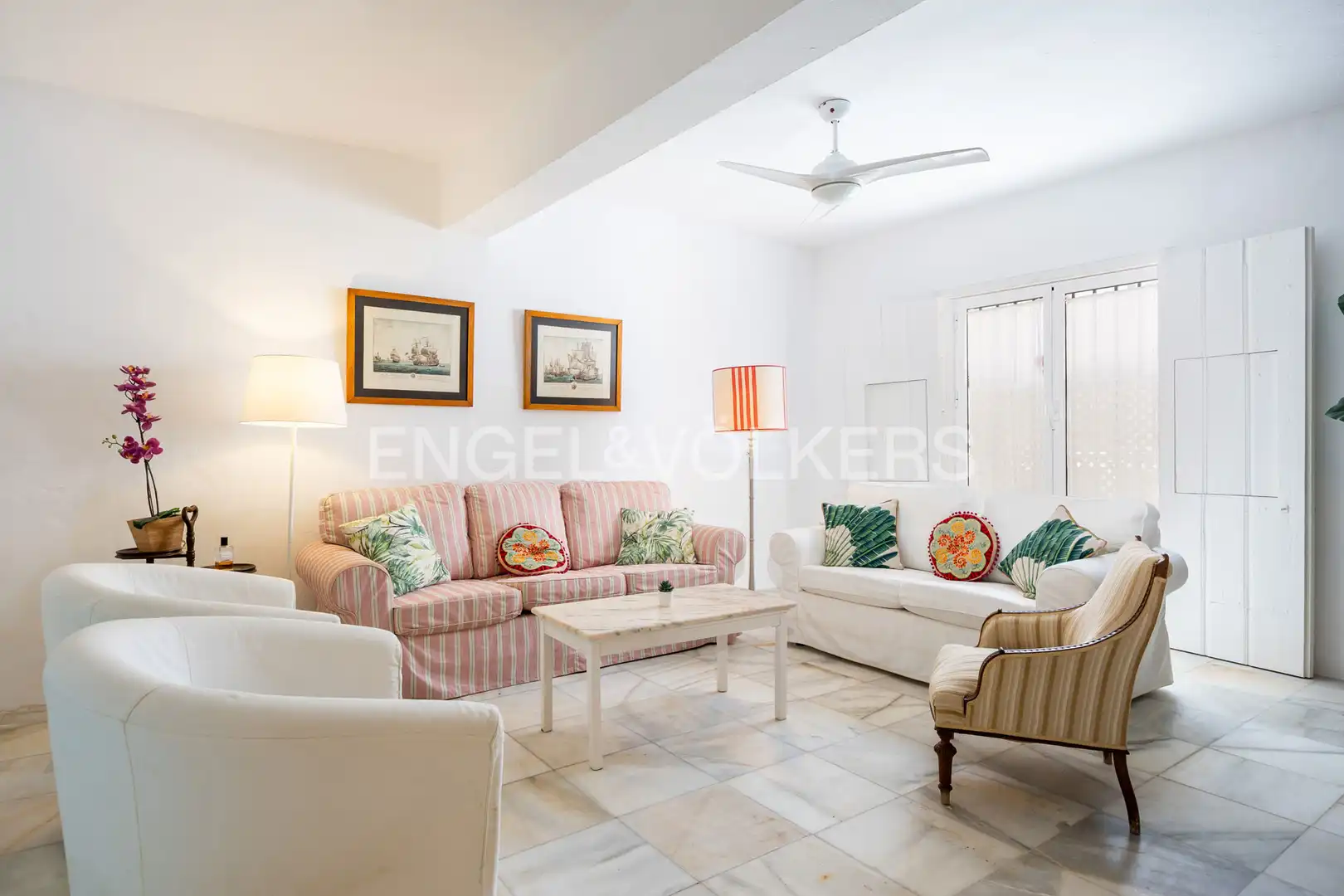 Sala de estar de Casa o chalet en venta en Sanlúcar de Barrameda con Aire acondicionado, Calefacción y Jardín privado