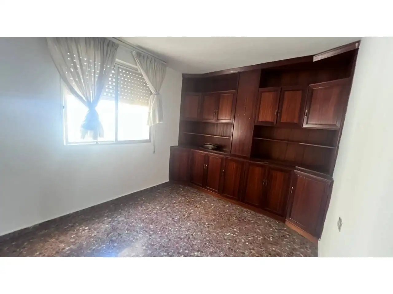 Flat for rent in Avenida Pere IV, Llombai