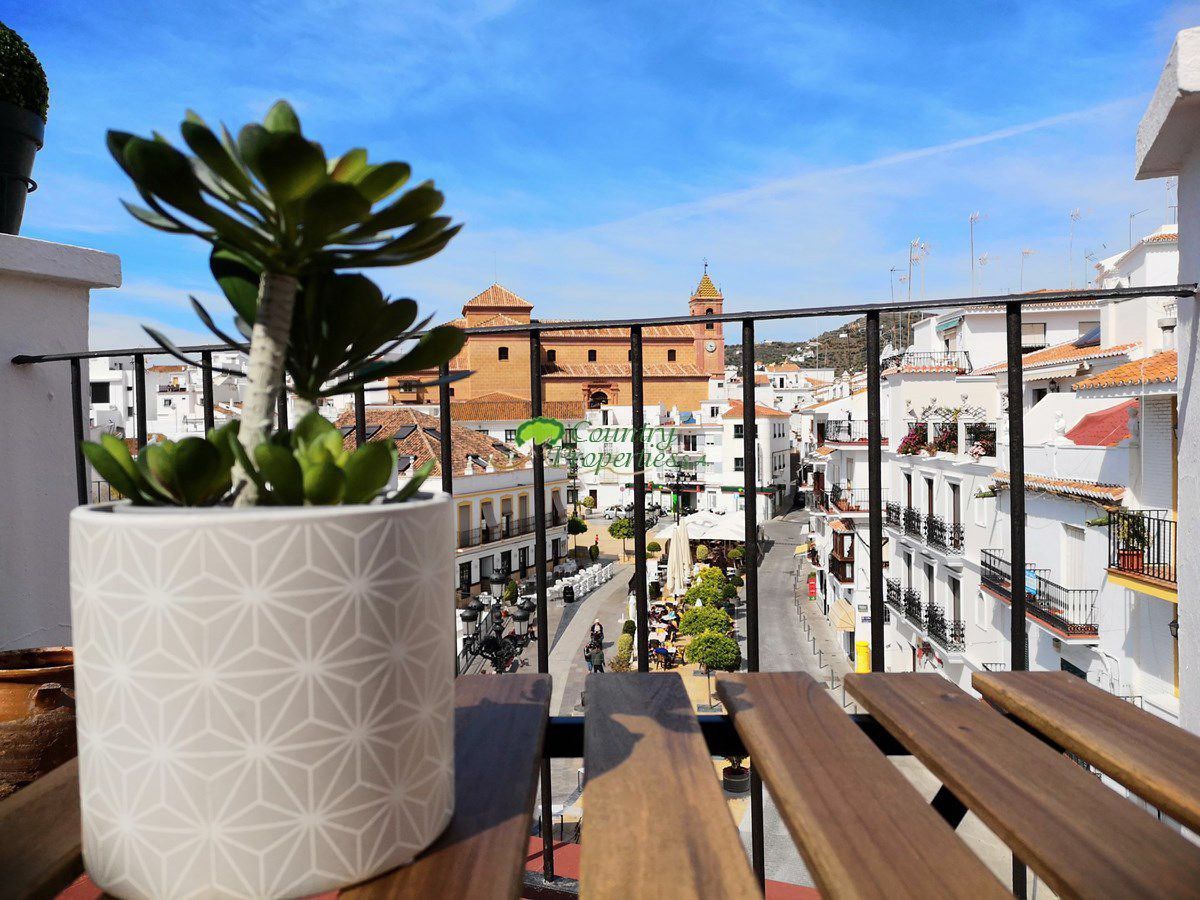 Terrassa de Casa o xalet en venda en Torrox amb Terrassa i Moblat