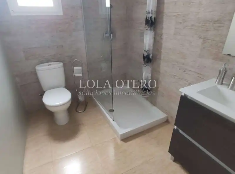 Baño de Ático de alquiler en Valencia con Aire acondicionado, Calefacción y Terraza