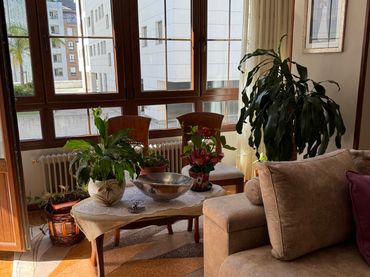 Flat with balcony for sale in Calle Indalecio Prieto Tuero 11