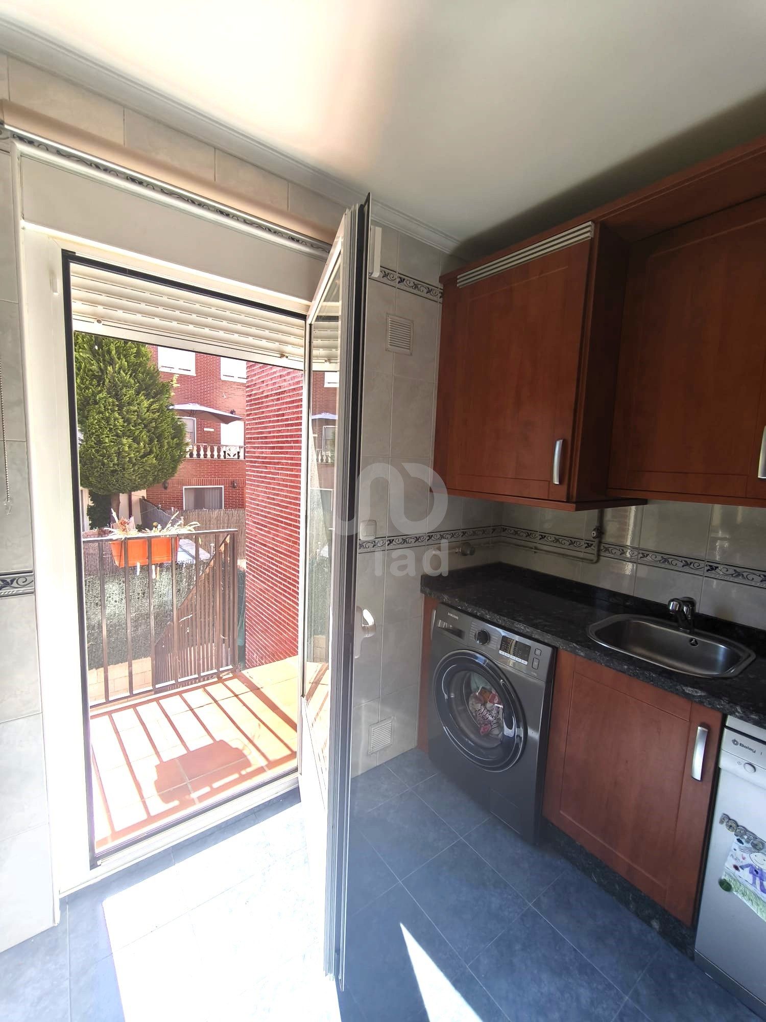 Cuina de Casa o xalet en venda en Cuadros amb Calefacció i Terrassa