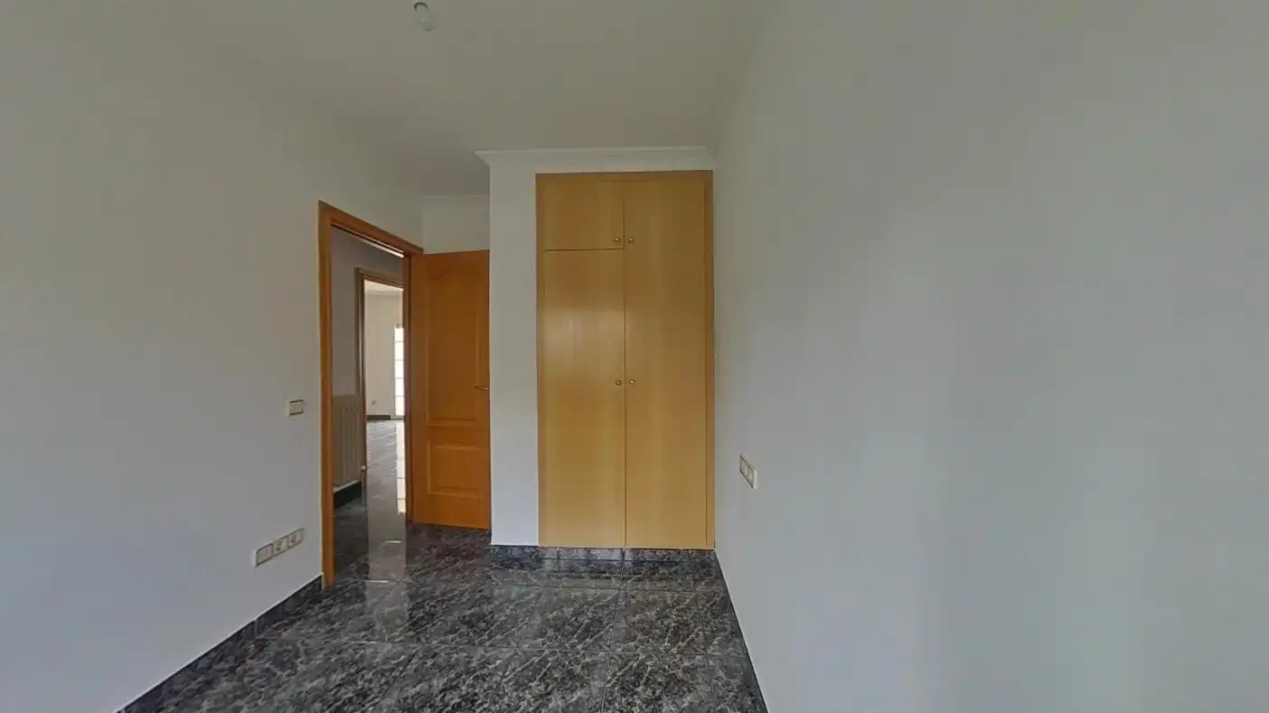 Casa pareada con piscina en venta en Ronda Fort Roig, imagen 10