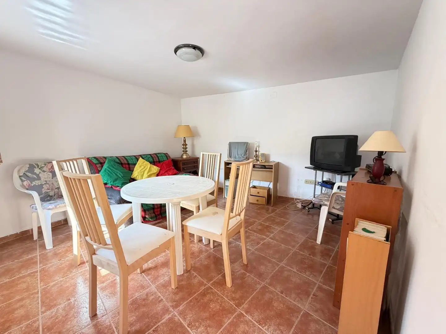 Sala d'estar de Casa adosada en venda en Mallén