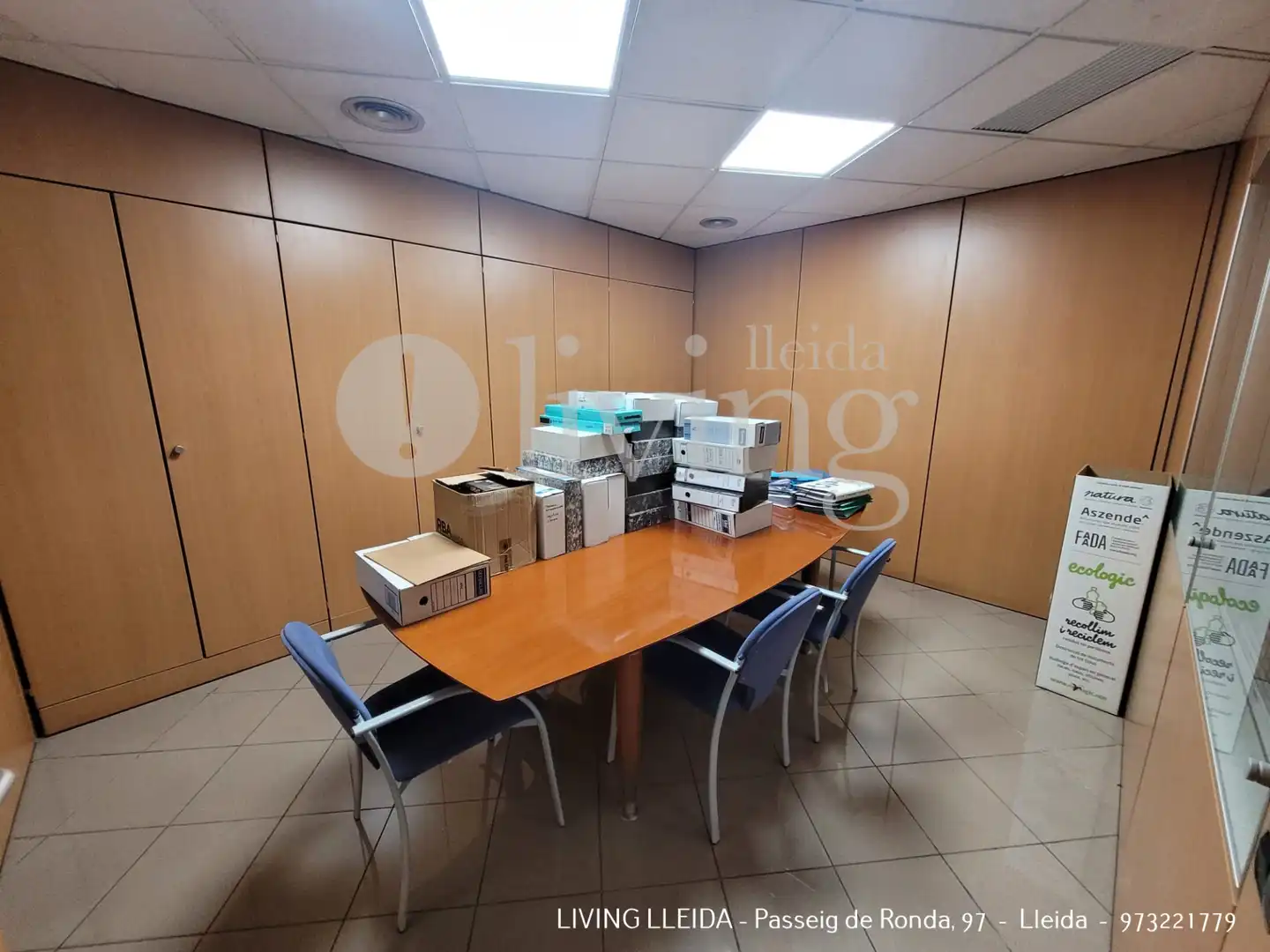 Office for sale in Lleida  with Air Conditioner, Heating and Storage room