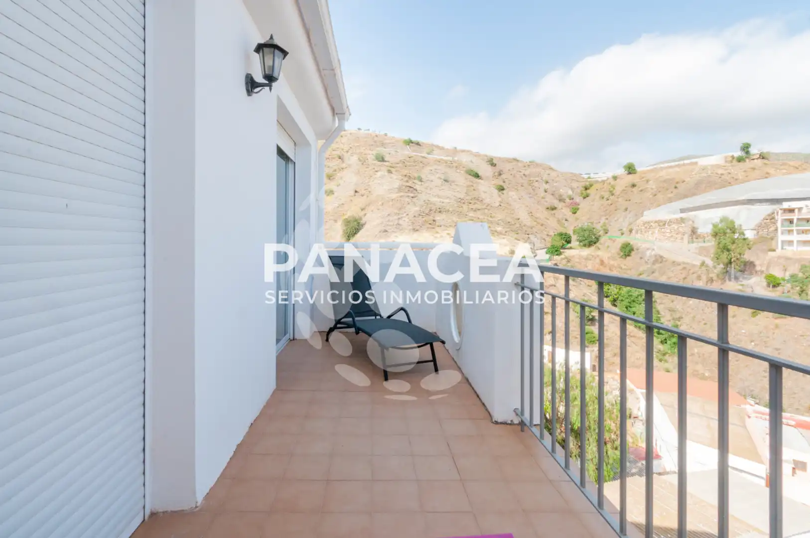 Terraza de Casa adosada en venta en Albuñol con Jardín privado, Terraza y Amueblado