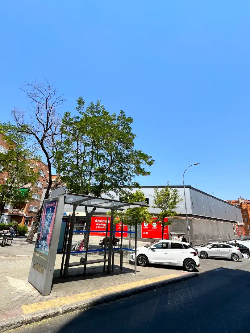 Pis de lloguer a Calle Agila, Puerta del Ángel
