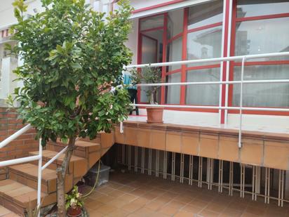 Balcony of Single-family semi-detached for sale in Laredo  with Heating, Private garden and Terrace