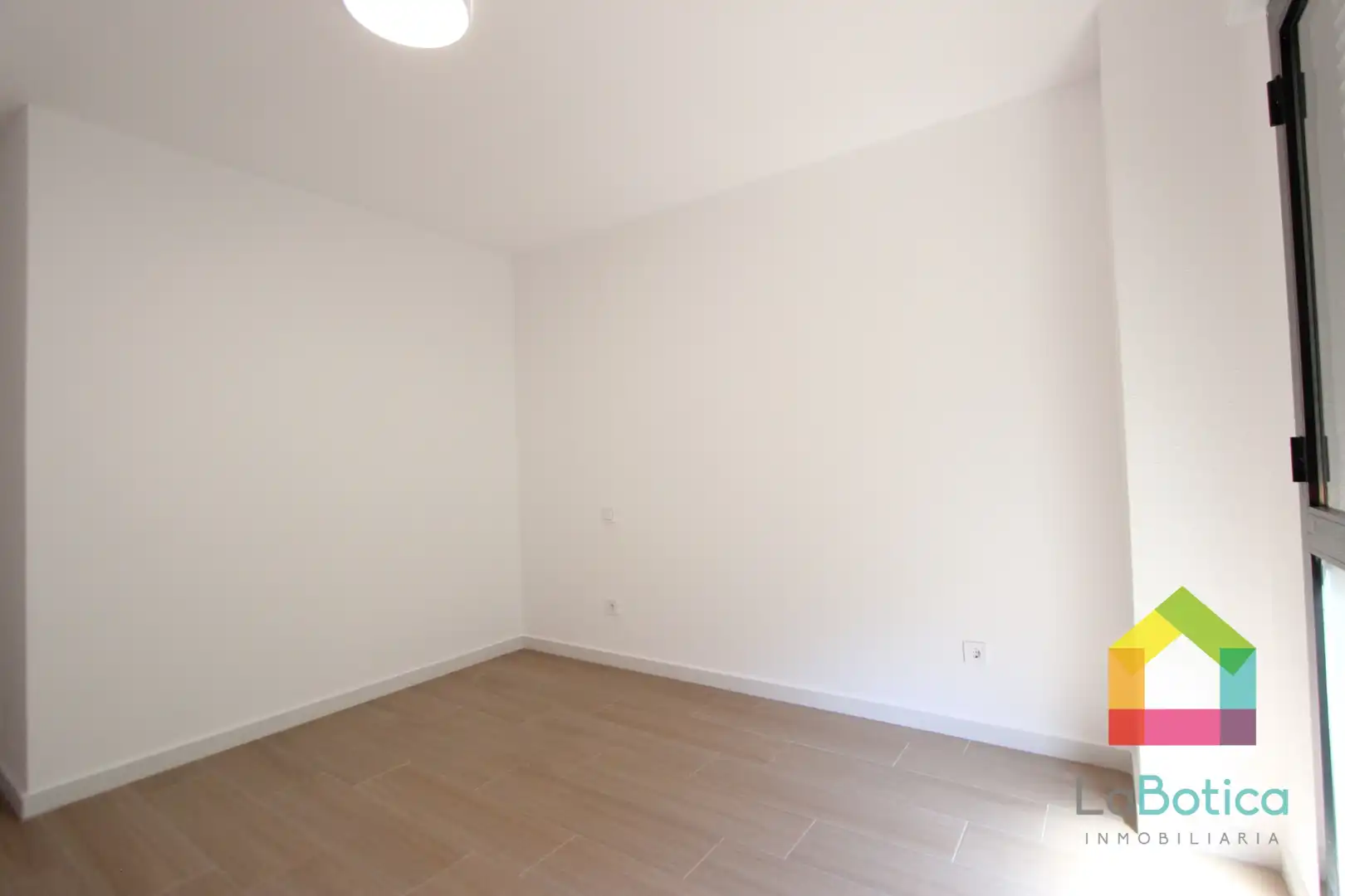 Bedroom of Flat for sale in Toledo  with Air Conditioner and Heating