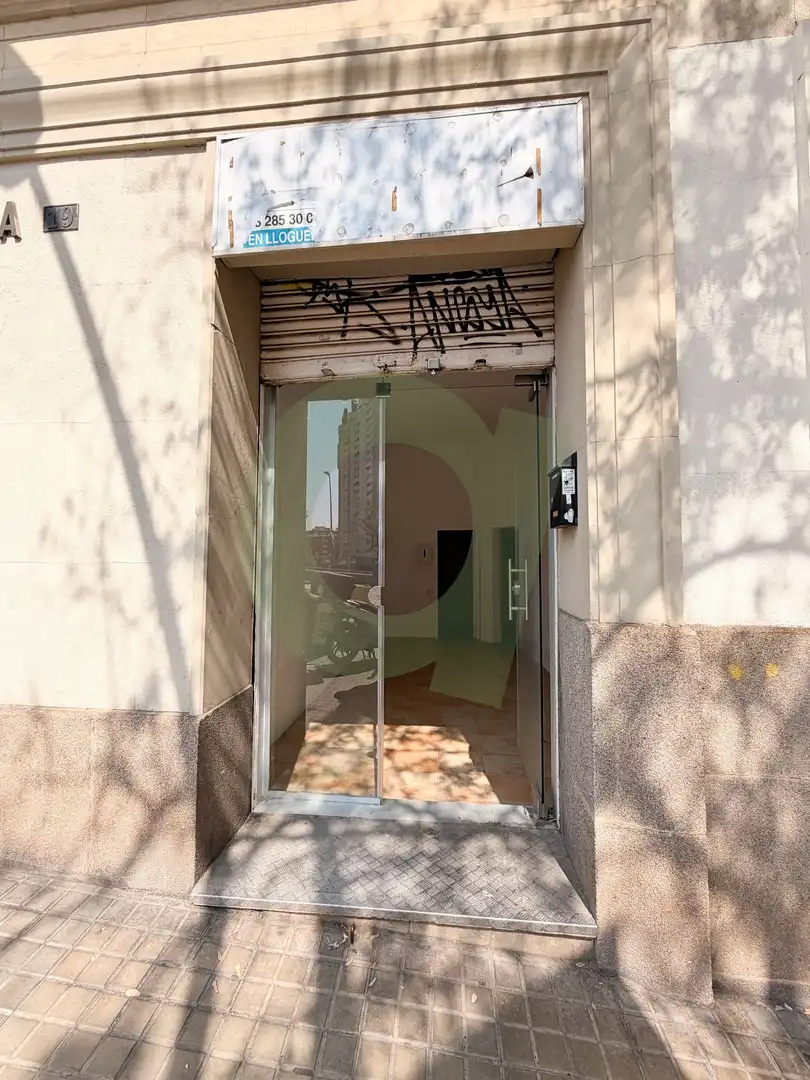 Commercial properties for sale in  Barcelona Capital