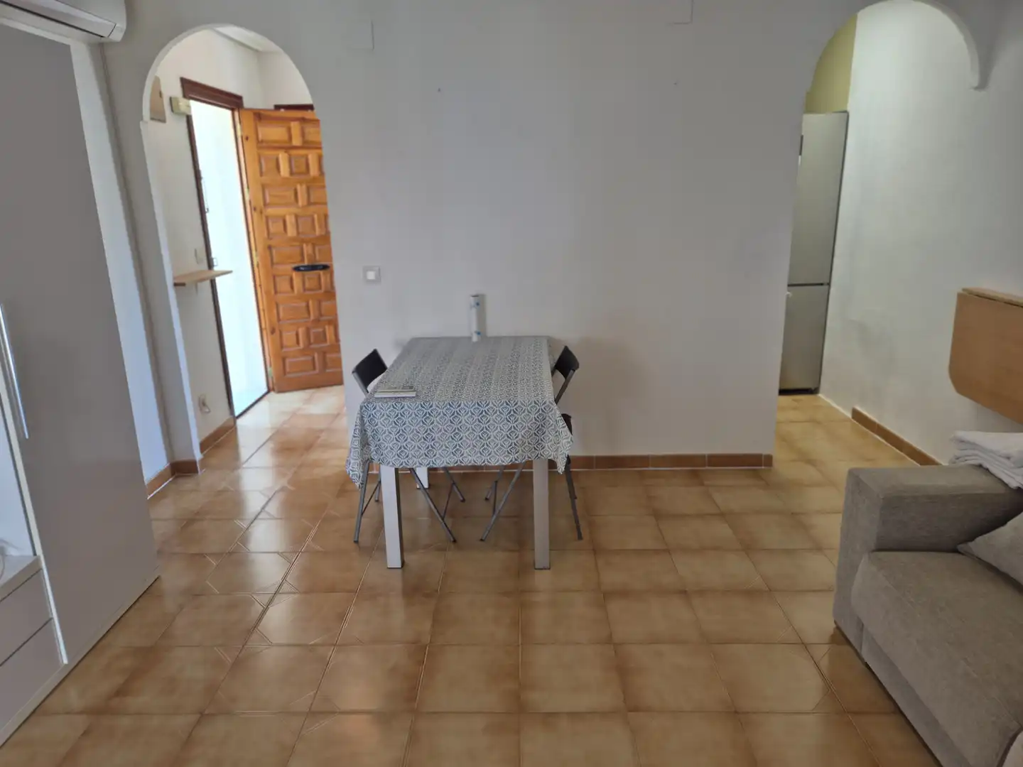 Comedor de Casa o chalet de alquiler en Santa Pola con Aire acondicionado, Terraza y Amueblado
