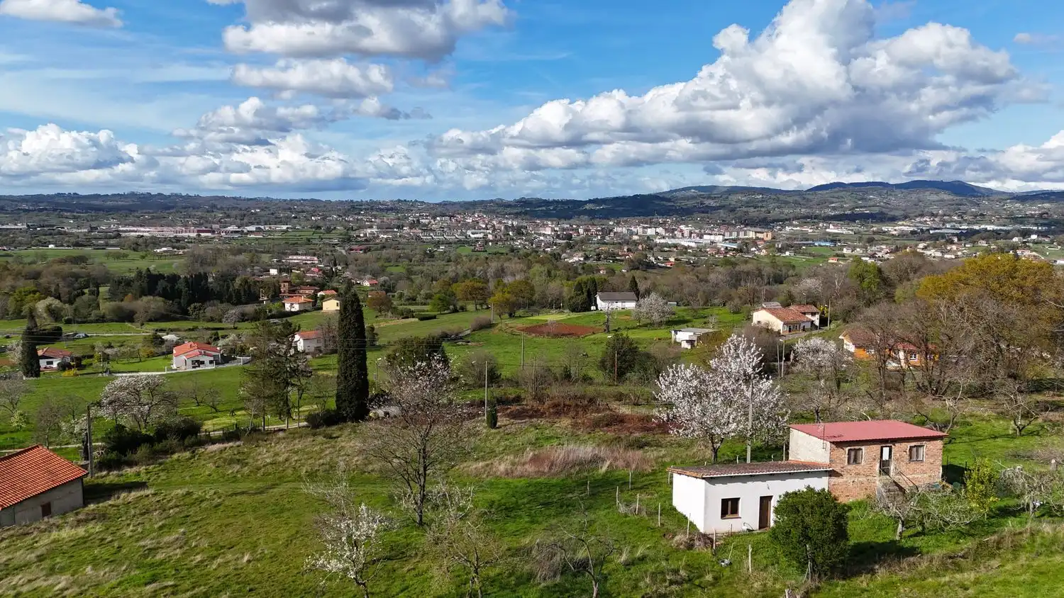 Residential for sale in Siero