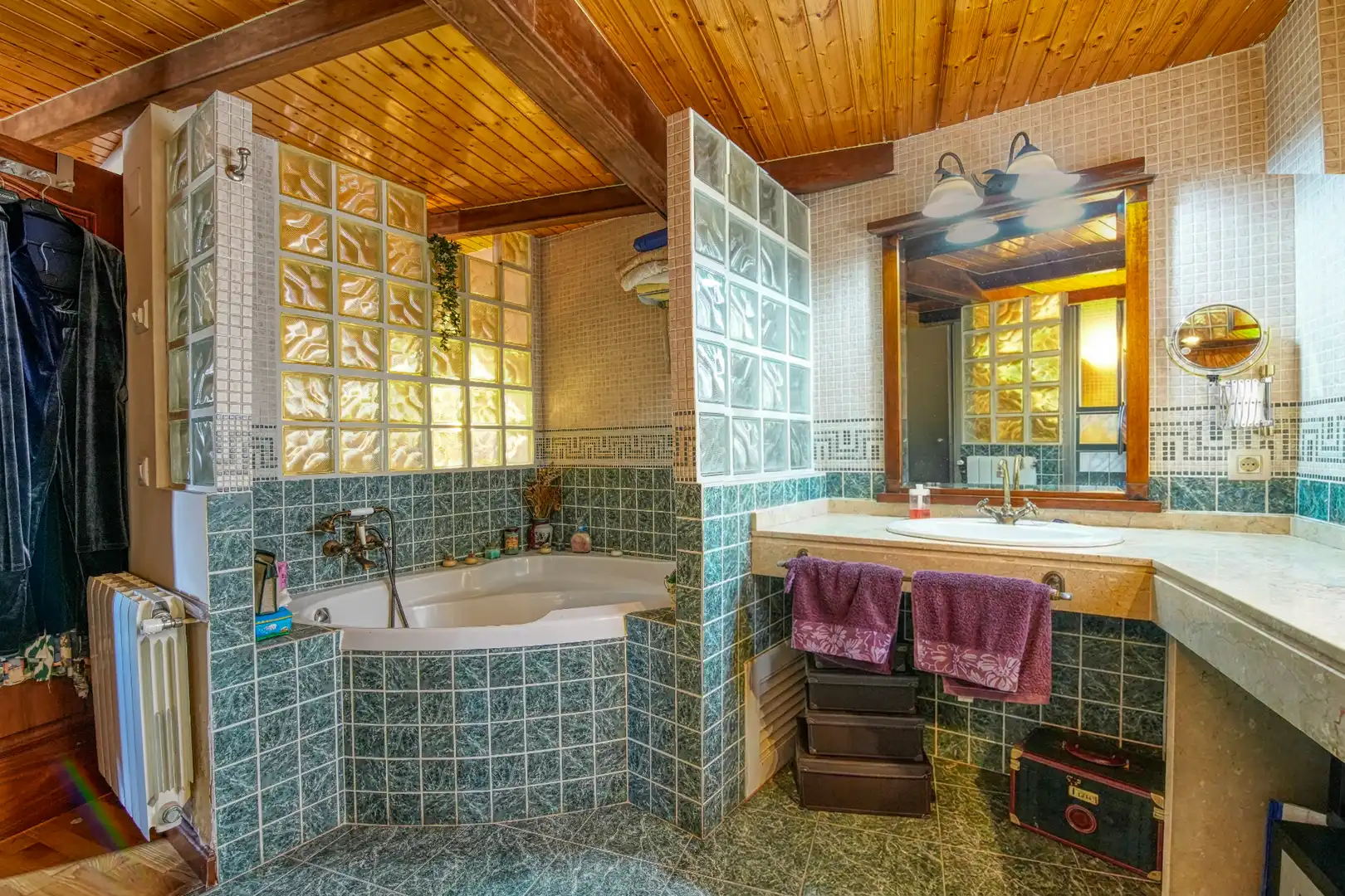 Baño de Casa o chalet en venta en Ávila con Calefacción, Terraza y Trastero