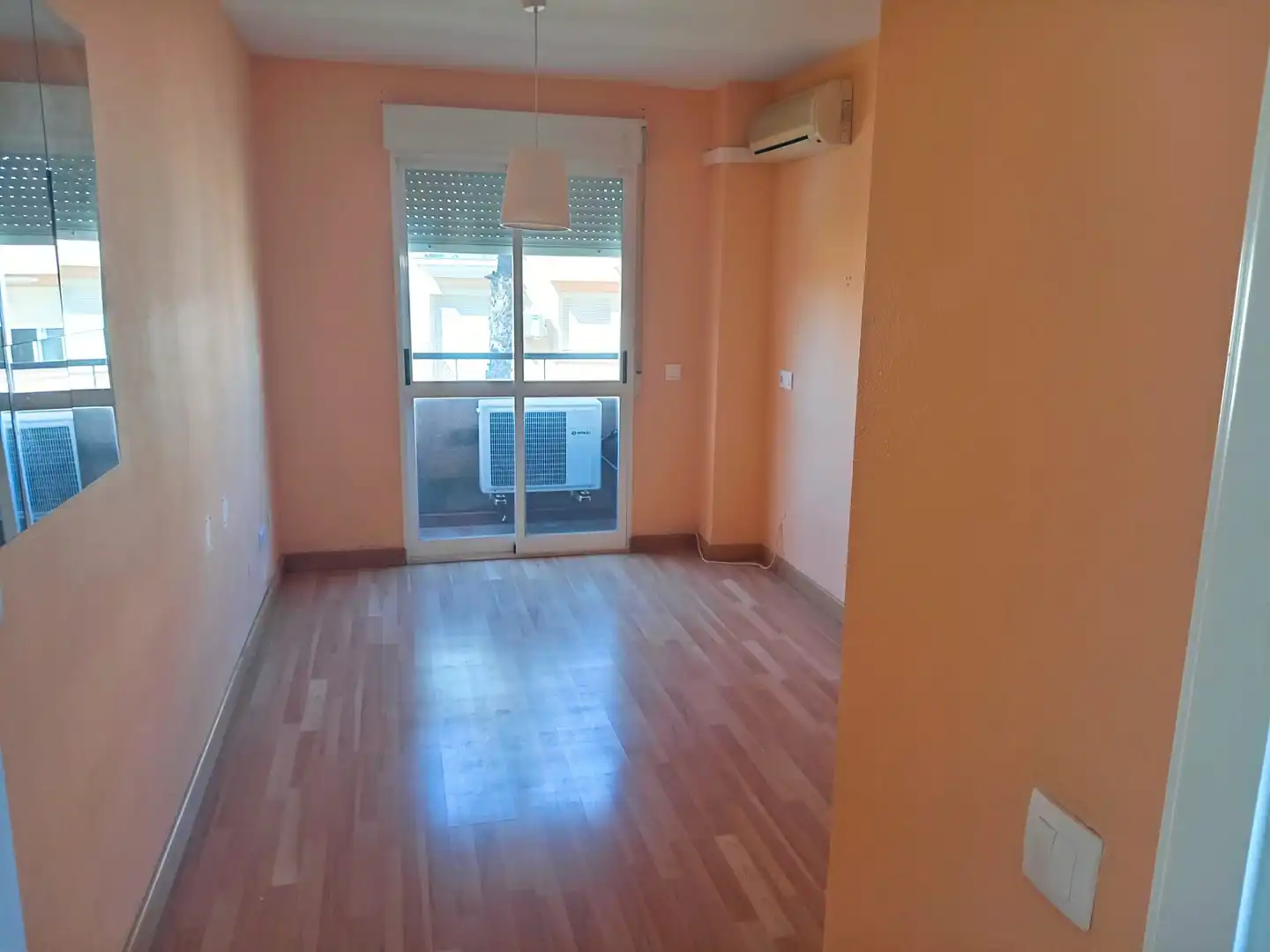 Habitación de Piso en venta en Molina de Segura con Aire acondicionado, Calefacción y Jardín privado
