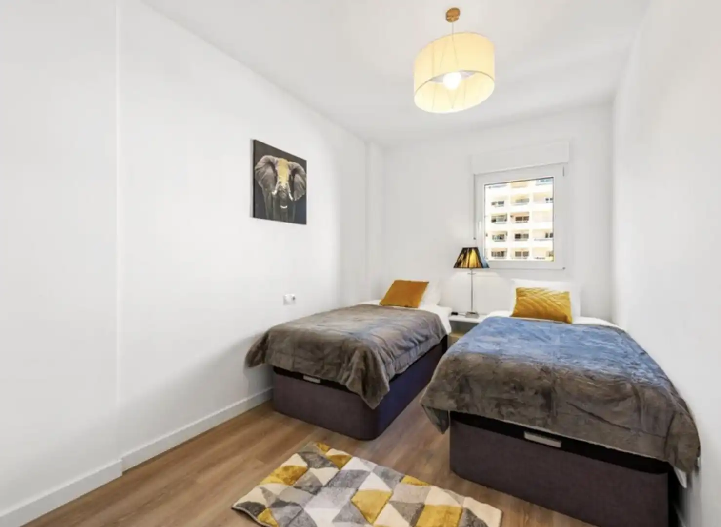 Habitación de Apartamento en venta en Marbella con Aire acondicionado, Calefacción y Terraza