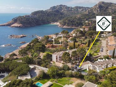Detached house with balcony for sale in Fornells - Aiguablava