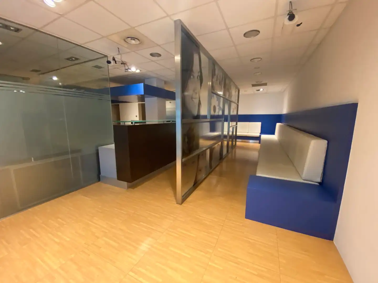 Local comercial en venta en Carrer de Josep Puig i Cadafalch, imagen 5