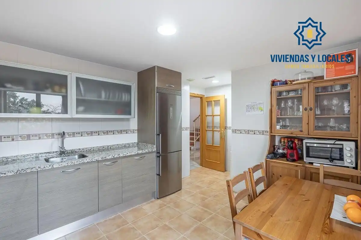 Detached house with pool for sale in Calle Calle Venus, imagen 11