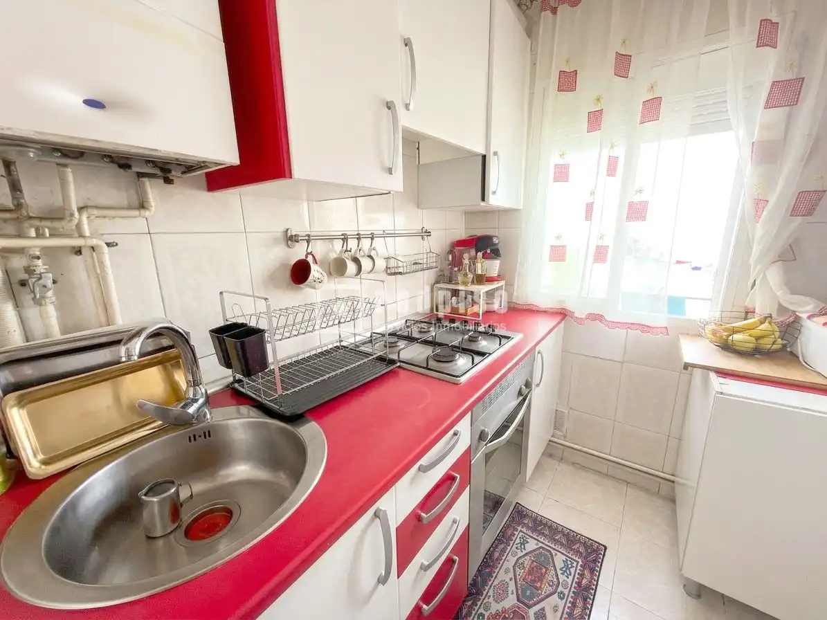 Cocina de Piso en venta en Madrid con Calefacción y Terraza