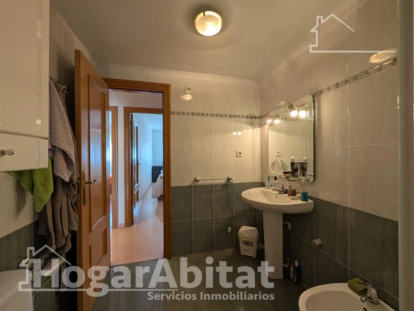 Baño de Piso en venta en Alicante / Alacant con Aire acondicionado, Calefacción y Terraza