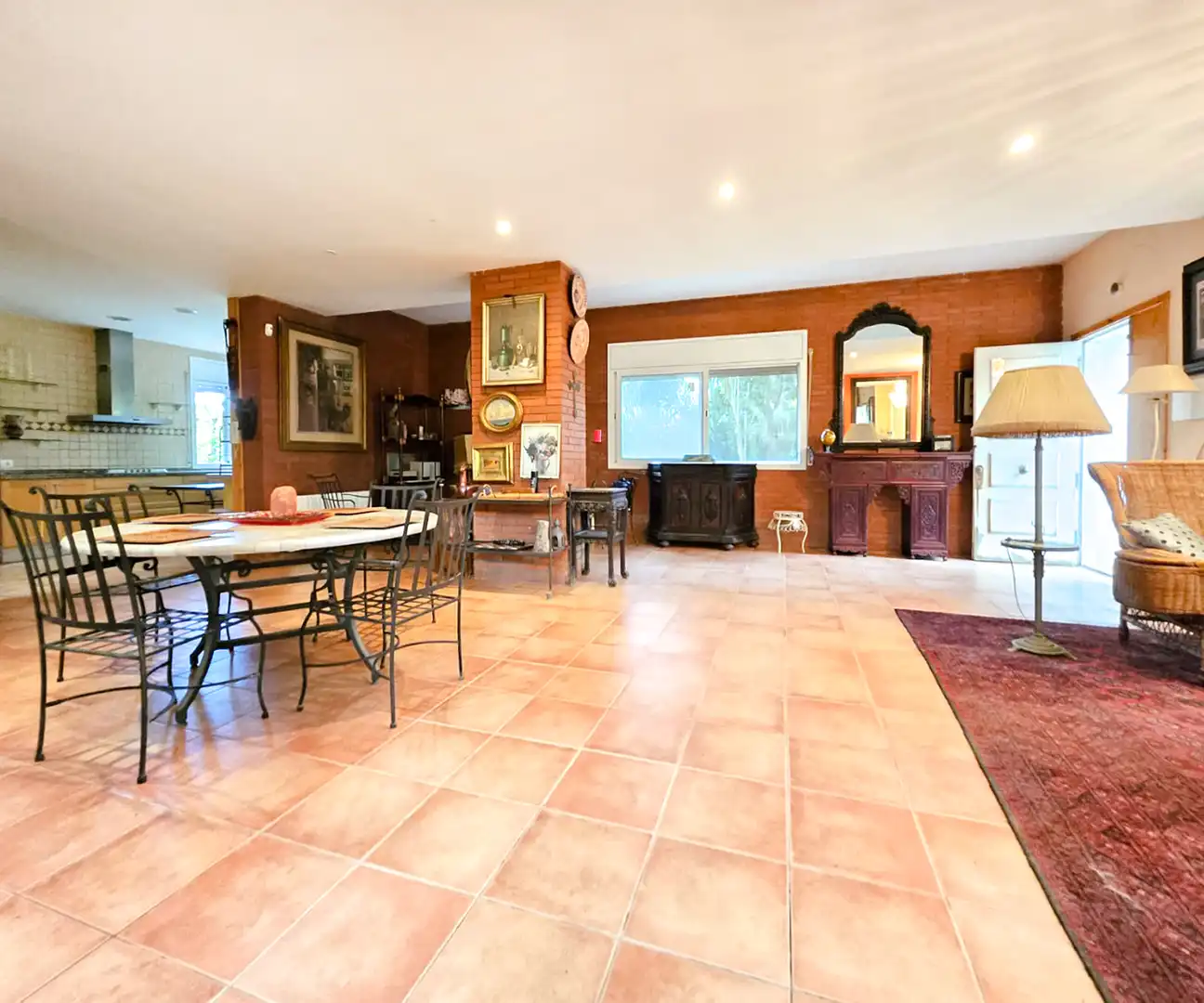 Living room of Houses for sale in Sant Cugat del Vallès