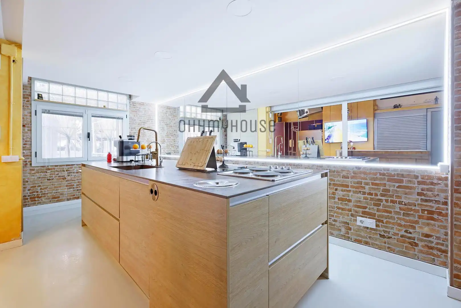 Kitchen of Duplexes for sale in Barcelona  with Air Conditioner, Parquet flooring and Terrace