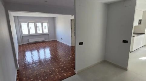 Foto 2 de Piso en venta en Calle de la Reina Mercedes, 3, Cuatro Caminos - Azca, Madrid Capital