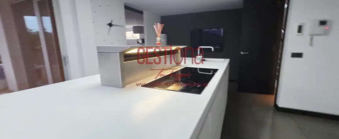 Kitchen of Houses for sale in Santa Cruz de Bezana  with Private garden, Terrace and Furnished