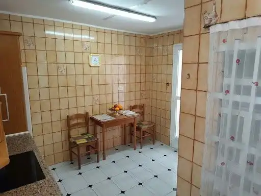 Cuina de Àtic en venda en Algeciras amb Aire condicionat, Terrassa i Balcó