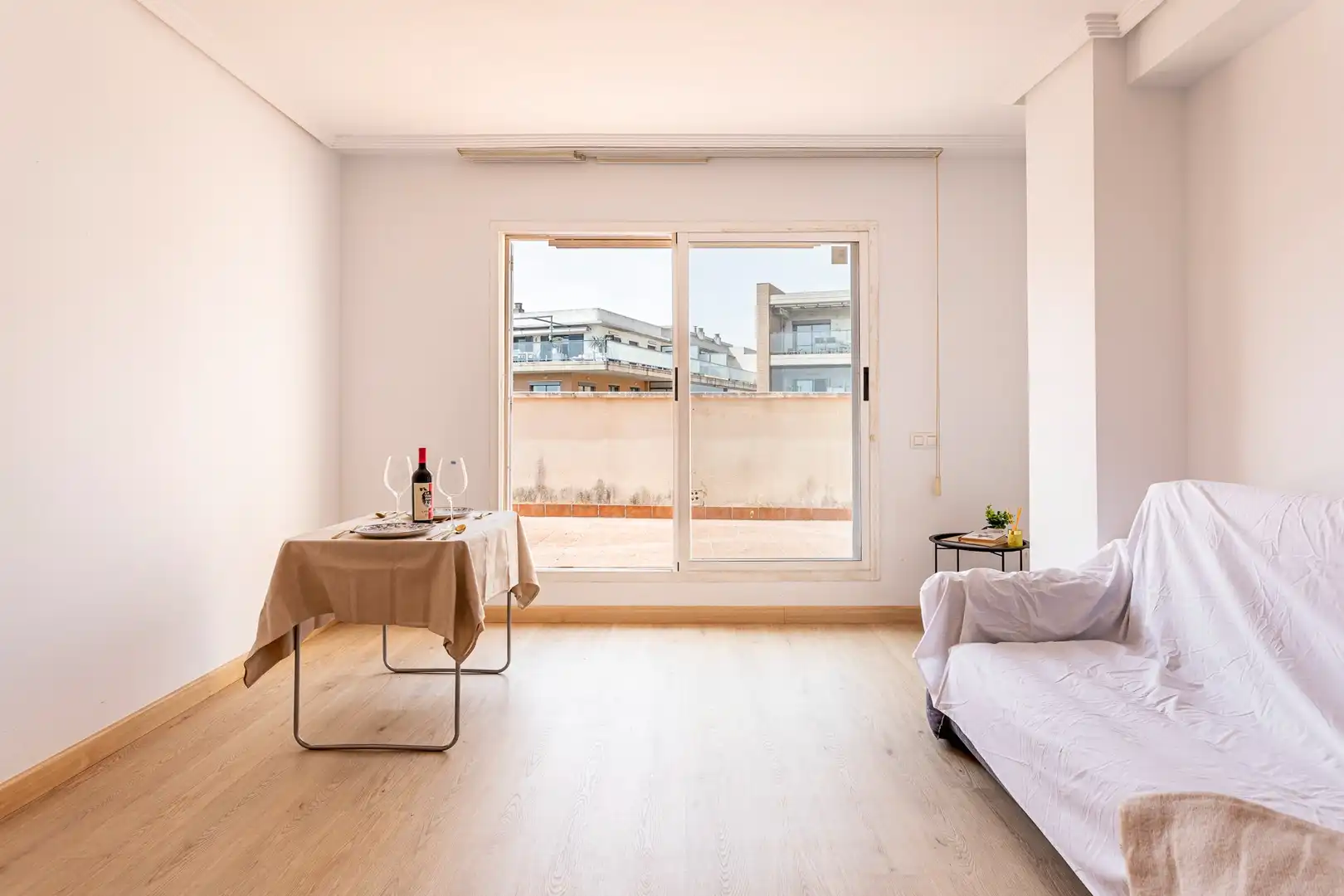 Bedroom of Attic for sale in Paterna  with Air Conditioner, Terrace and Storage room
