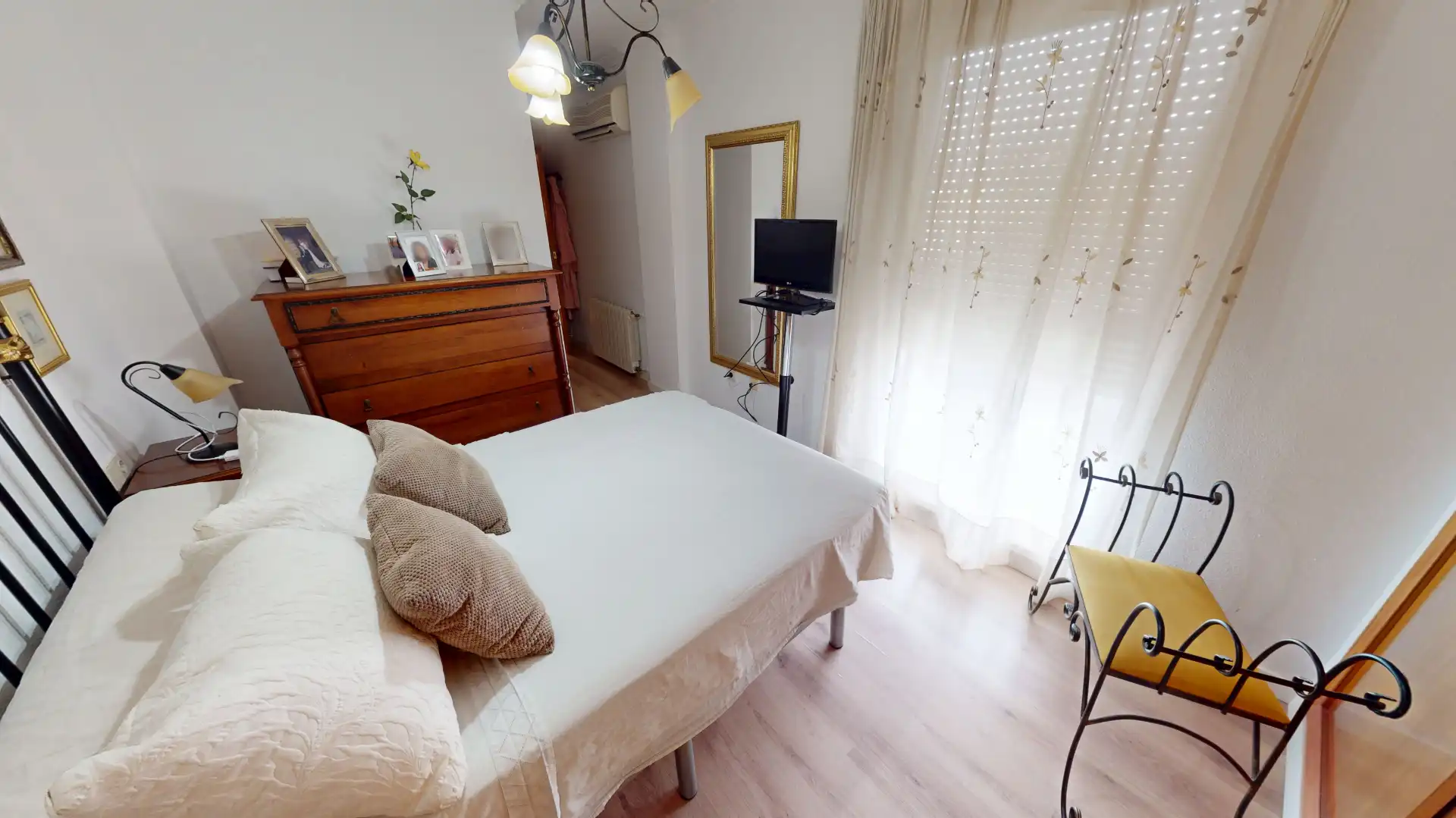 Schlafzimmer von Wohnung zum Verkauf in Sant Joan d'Alacant mit Klimaanlage und Ofen
