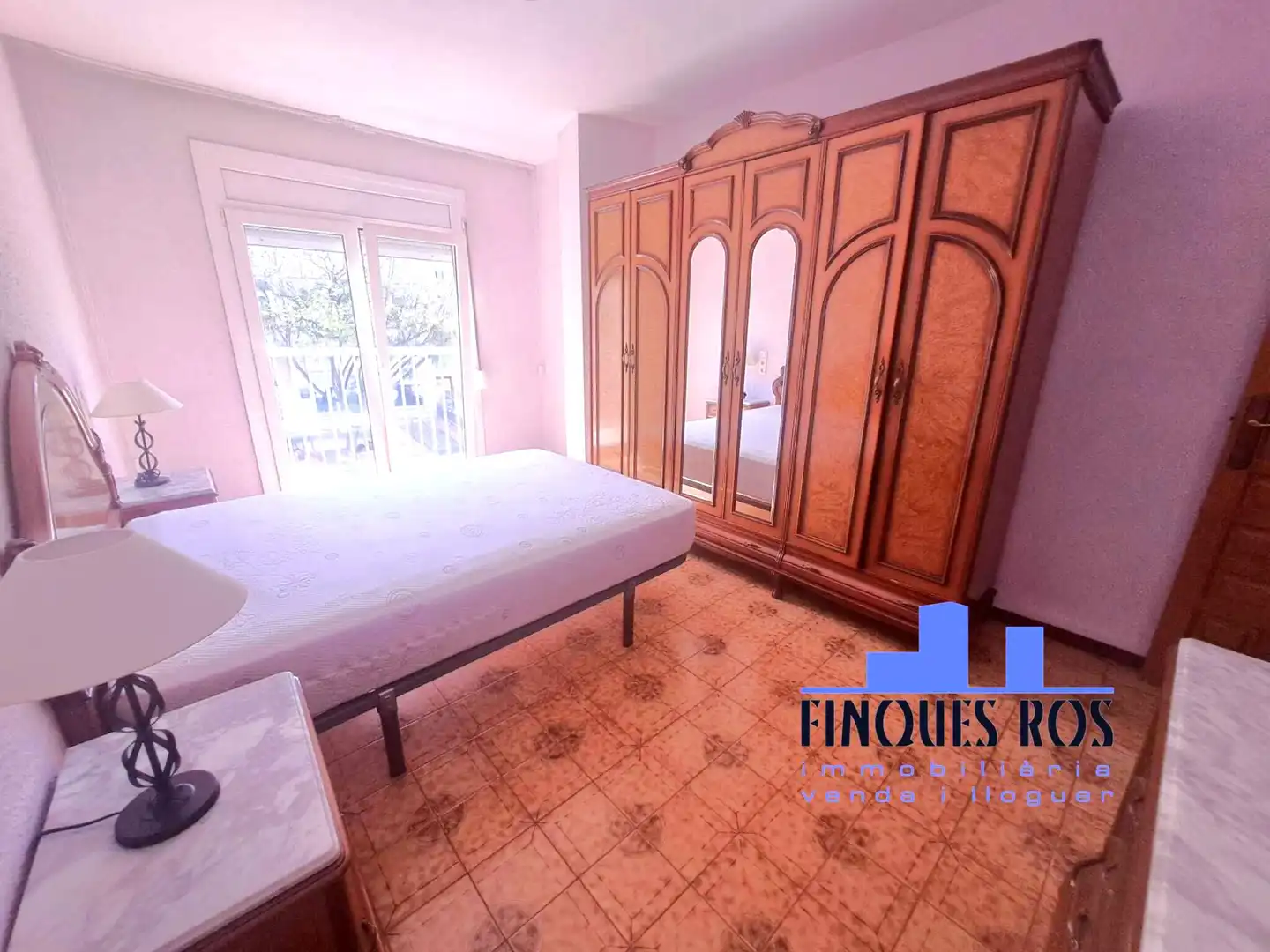 Habitación de Piso en venta en Vinaròs con Amueblado, Horno y Lavadora