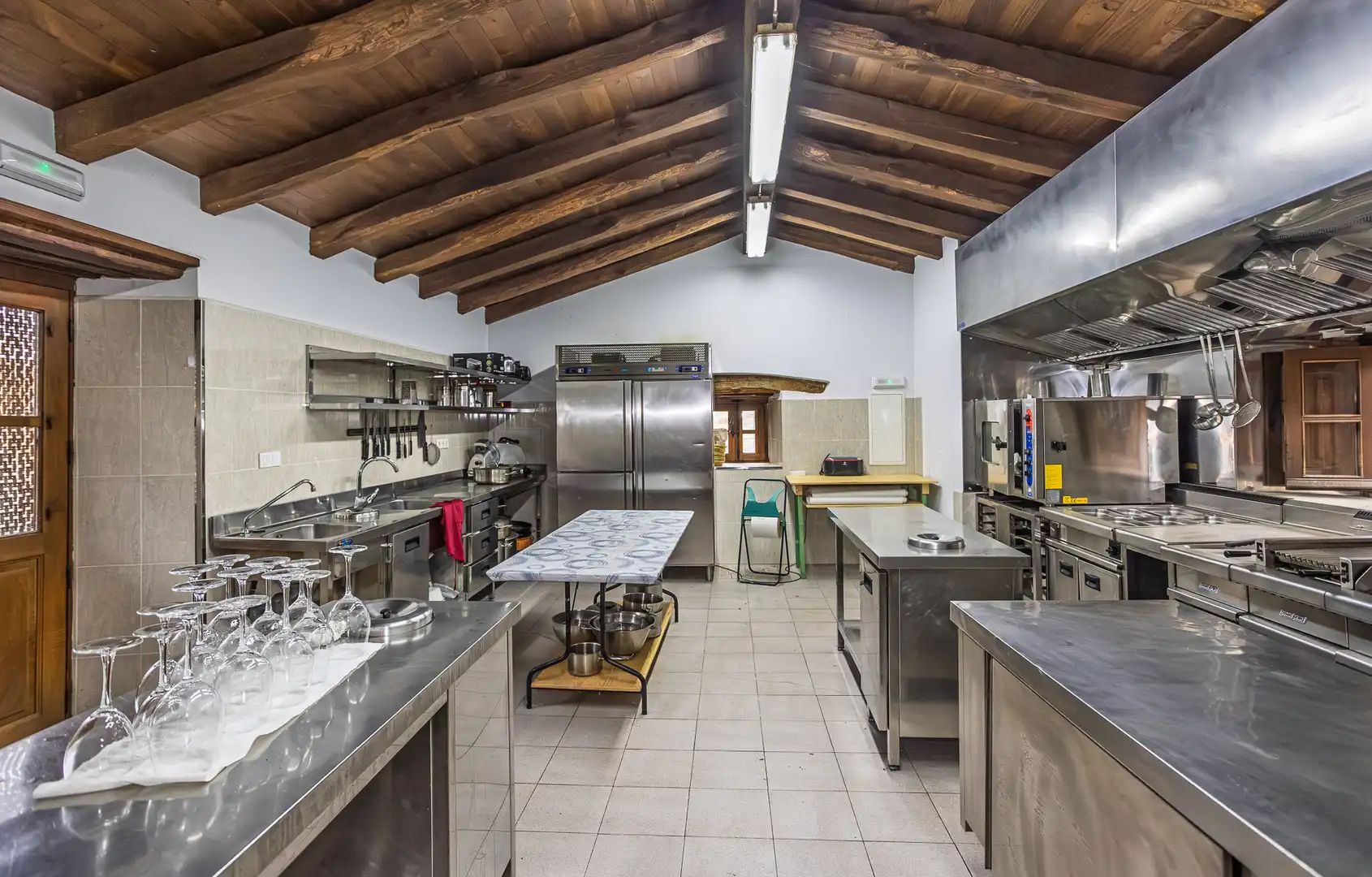 Cocina de Local en venta en Folgoso do Courel con Amueblado