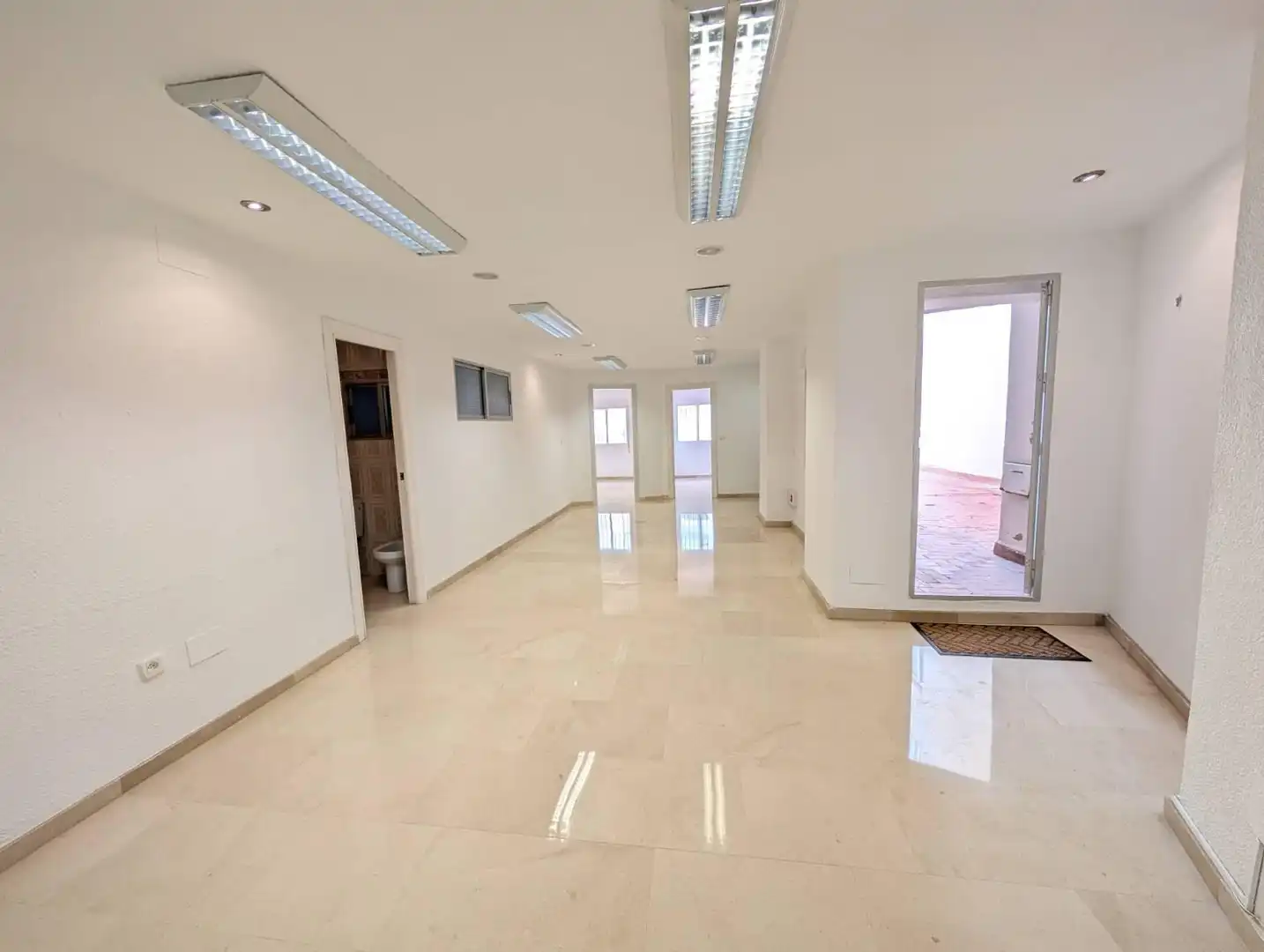 Ufficio con ascensore in affitto a Calle Calle Serrano 15, imagen 8