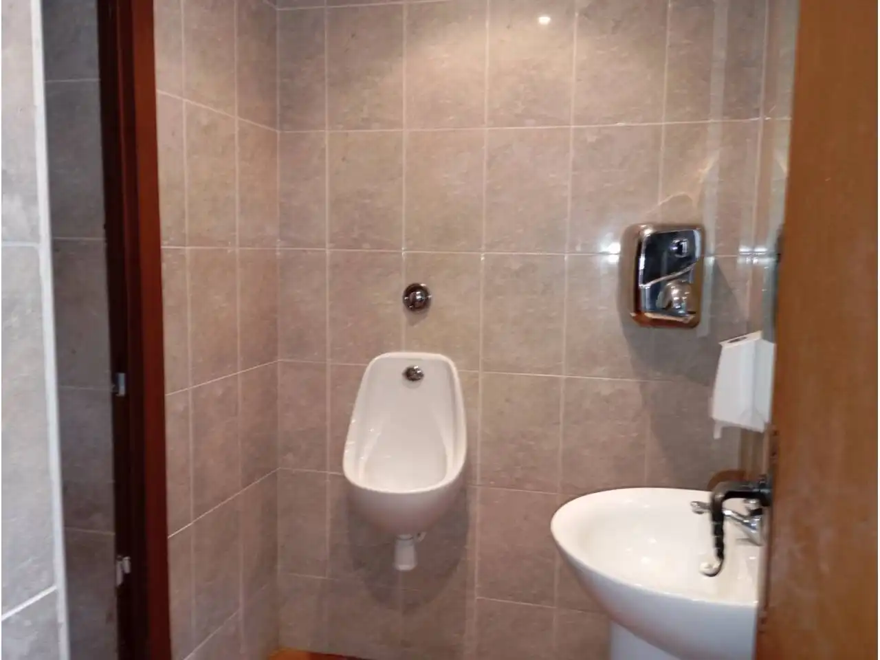 Local comercial en traspaso en La Bisbal del Penedès, imagen 9