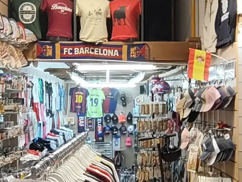 Local en traspaso en Barcelona con Amueblado