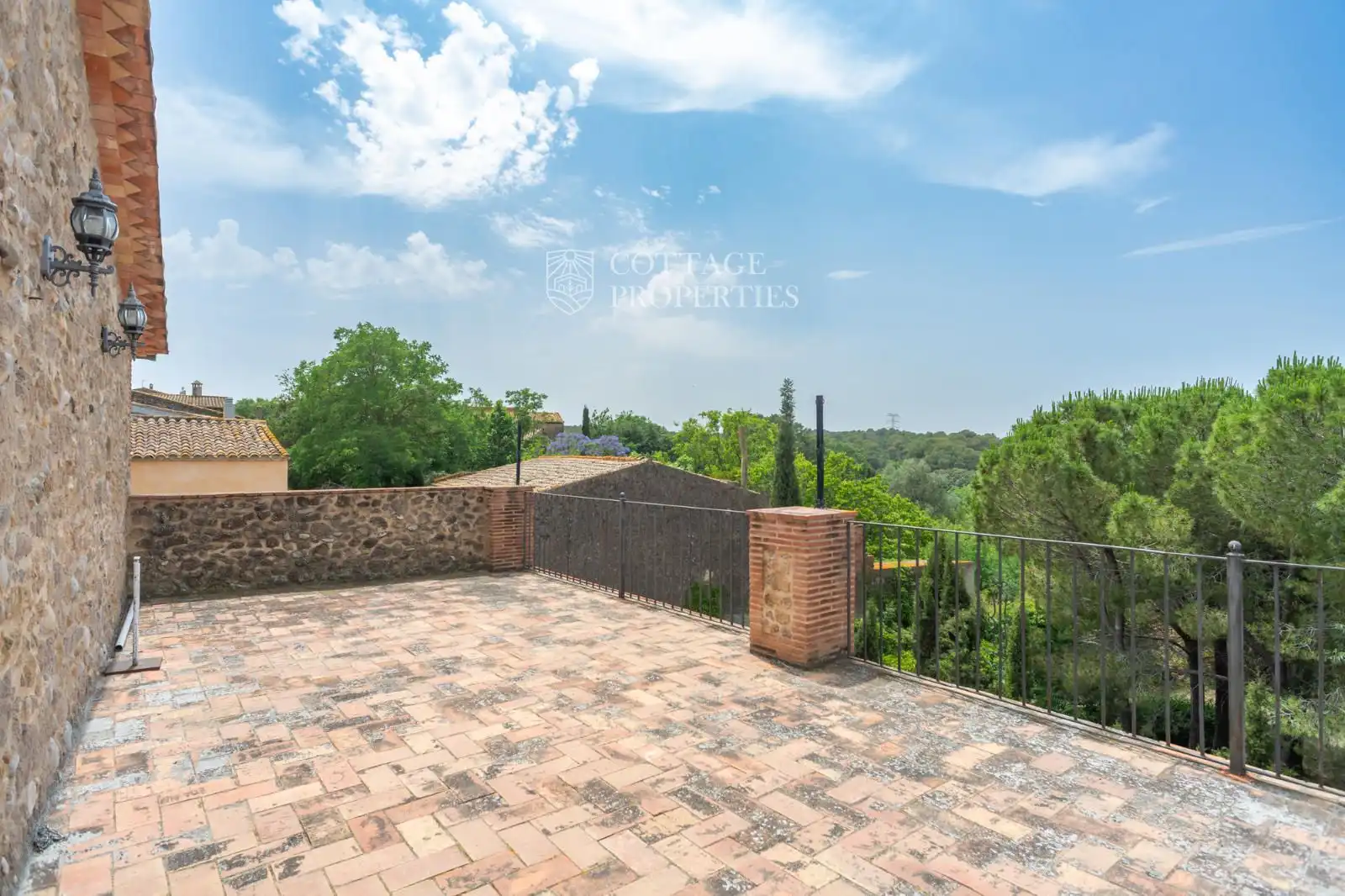 Terraza de Finca rústica en venta en Garrigàs