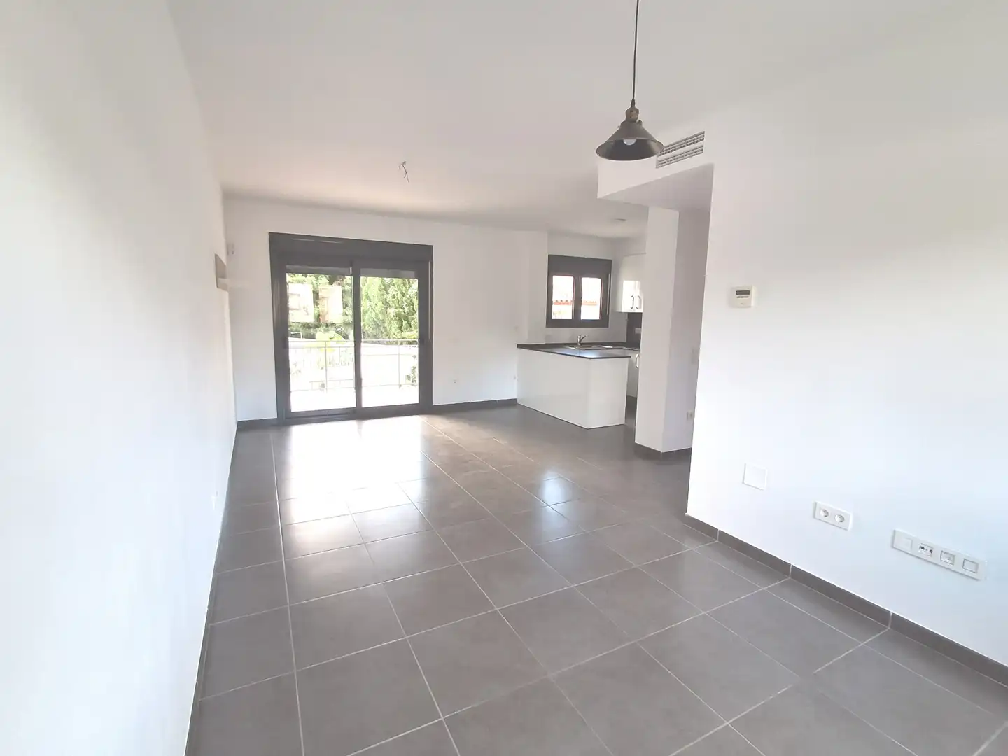 Casa adosada en venta en Mont-roig del Camp con Aire acondicionado, Jardín privado y Terraza