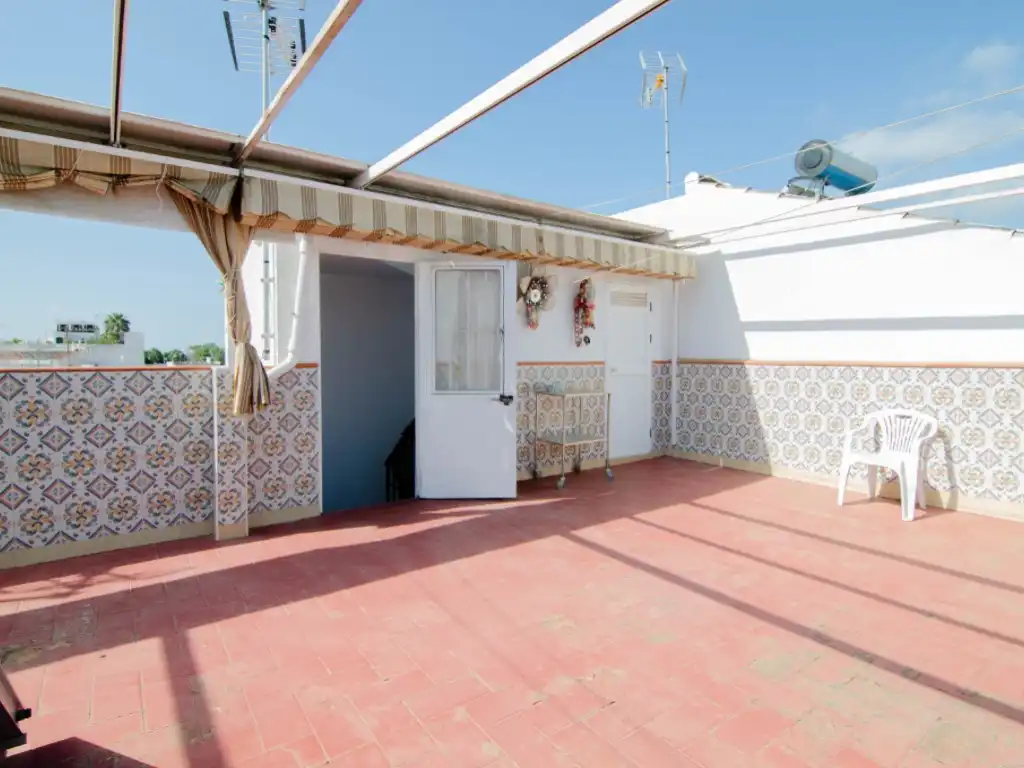 Terrassa de Casa o xalet en venda en La Rinconada