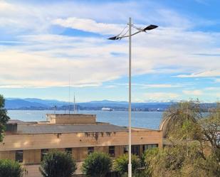 Vista exterior de Pis de lloguer en Santander amb Calefacció