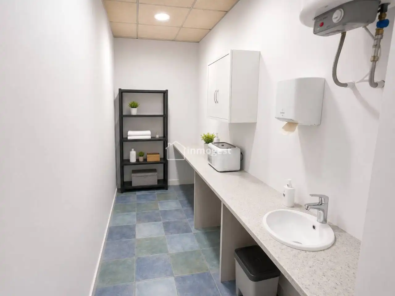 Bany de Local de lloguer en Girona