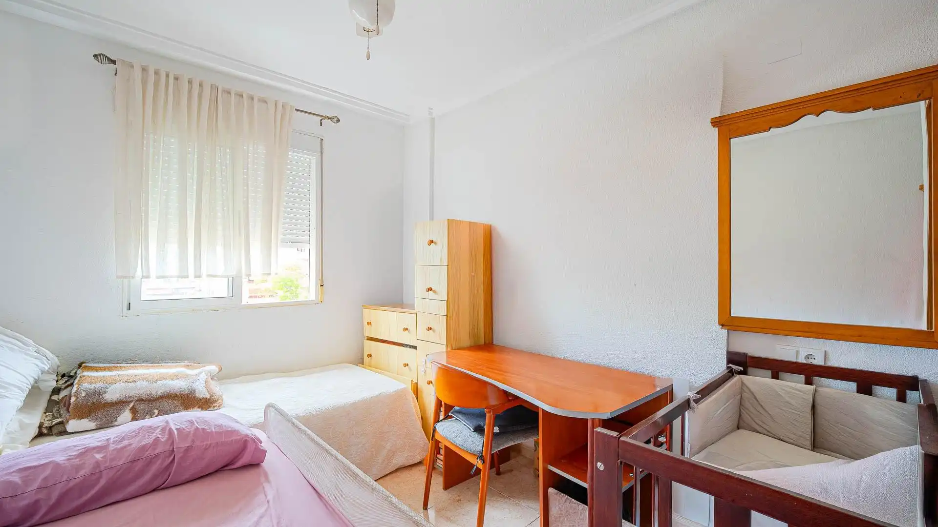 Schlafzimmer von Wohnungen zum Verkauf in Torrevieja mit Terrasse, Möbliert und Gemeinschaftspool