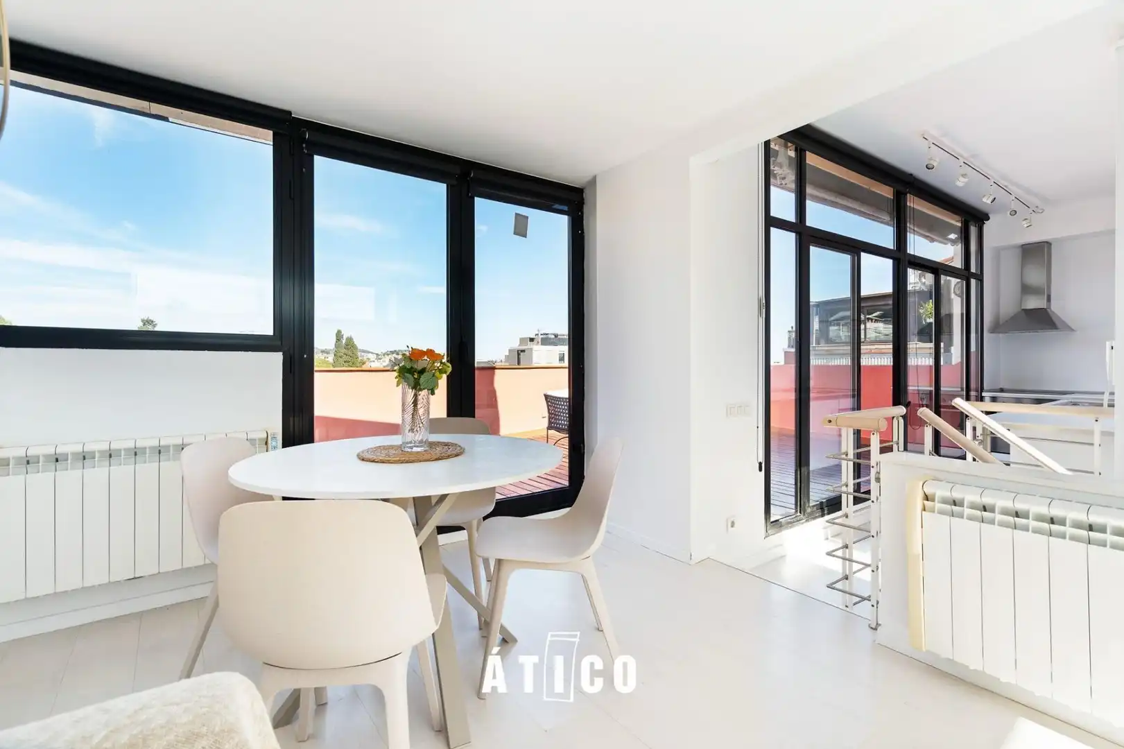 Attic for rent in Sarrià