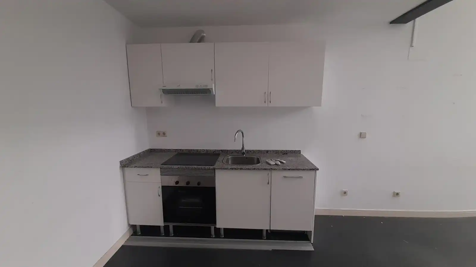 Kitchen of Office for rent in Madrid