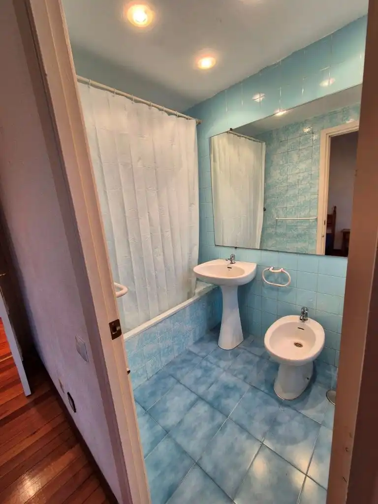 Bathroom of Flat for sale in Santander  with Heating, Terrace and Storage room